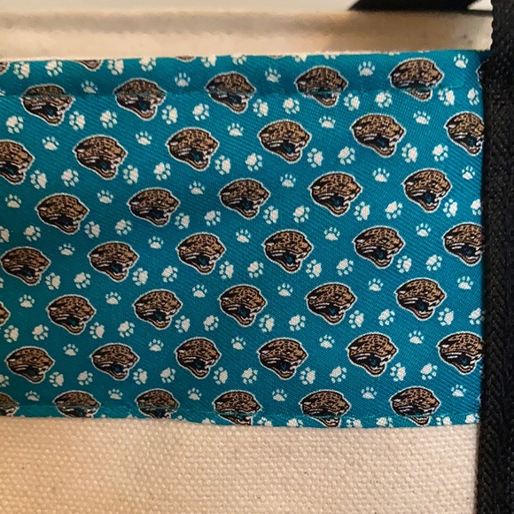 Jacksonville Jaguars vineyard vines tote - Picture 2 of 2
